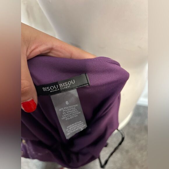 Purple dress - Picture 5 of 6